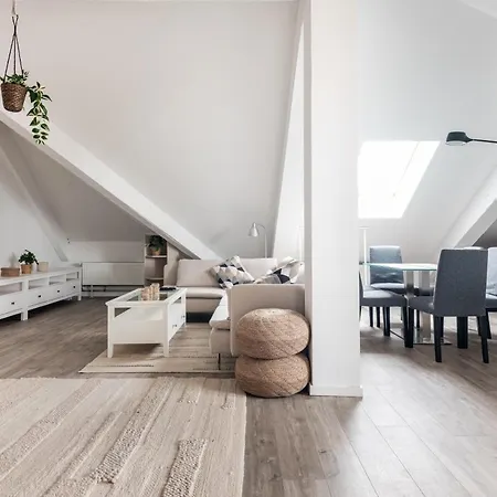 Mint Apartment Ueber Der Stadt Parken Kueche Wifi Berlin Exterior photo