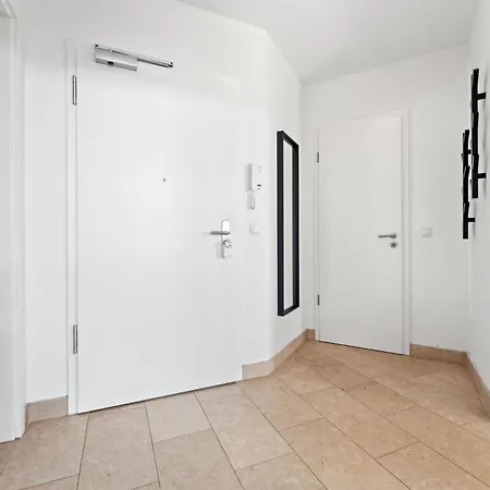 Mint Apartment Ueber Der Stadt Parken Kueche Wifi Berlin Exterior photo