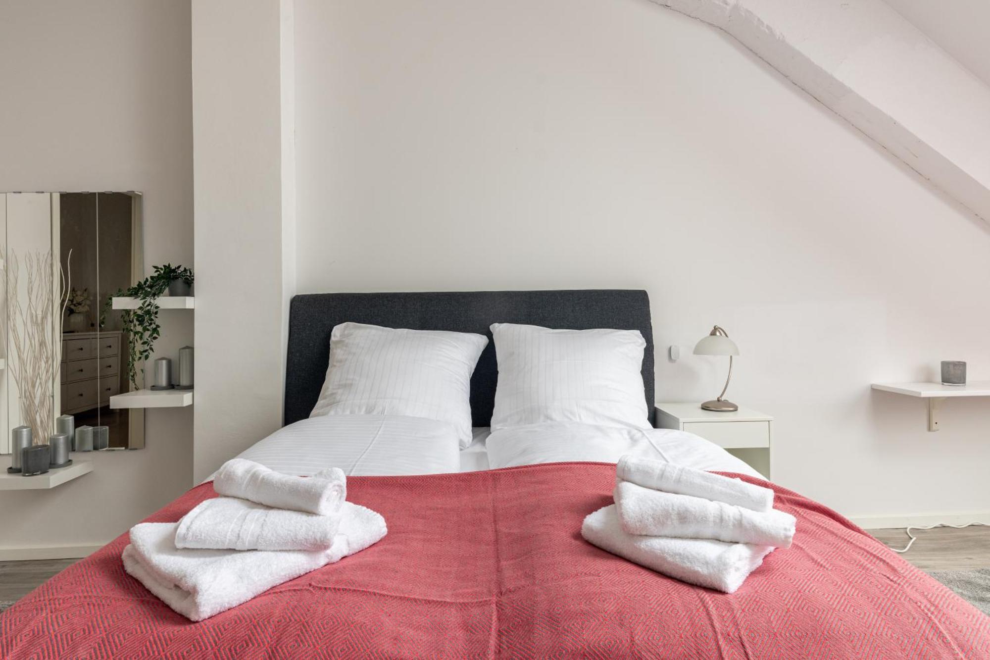 Apartamento Mint Ueber Der Stadt Parken Kueche Wifi *