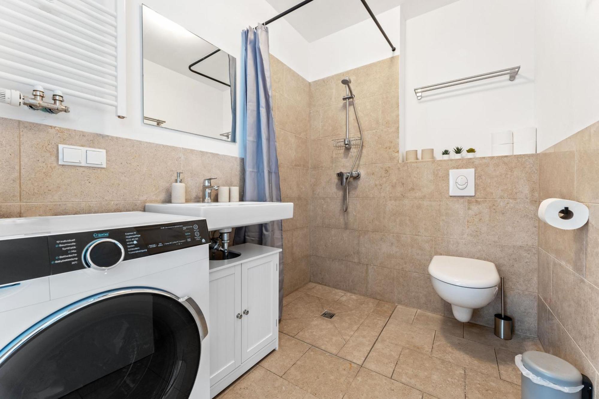 Apartamento Mint Ueber Der Stadt Parken Kueche Wifi